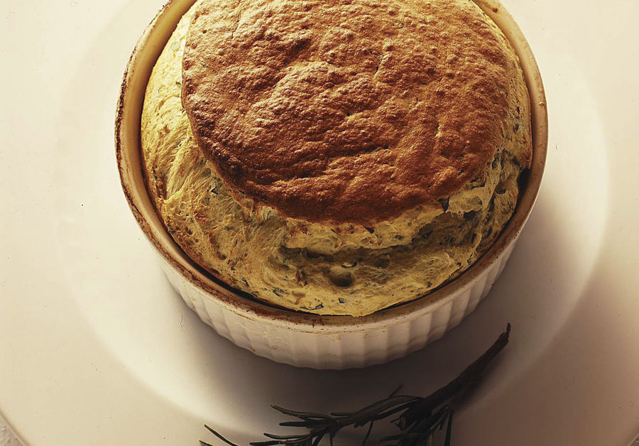 Soufflé de patatas con hierbas