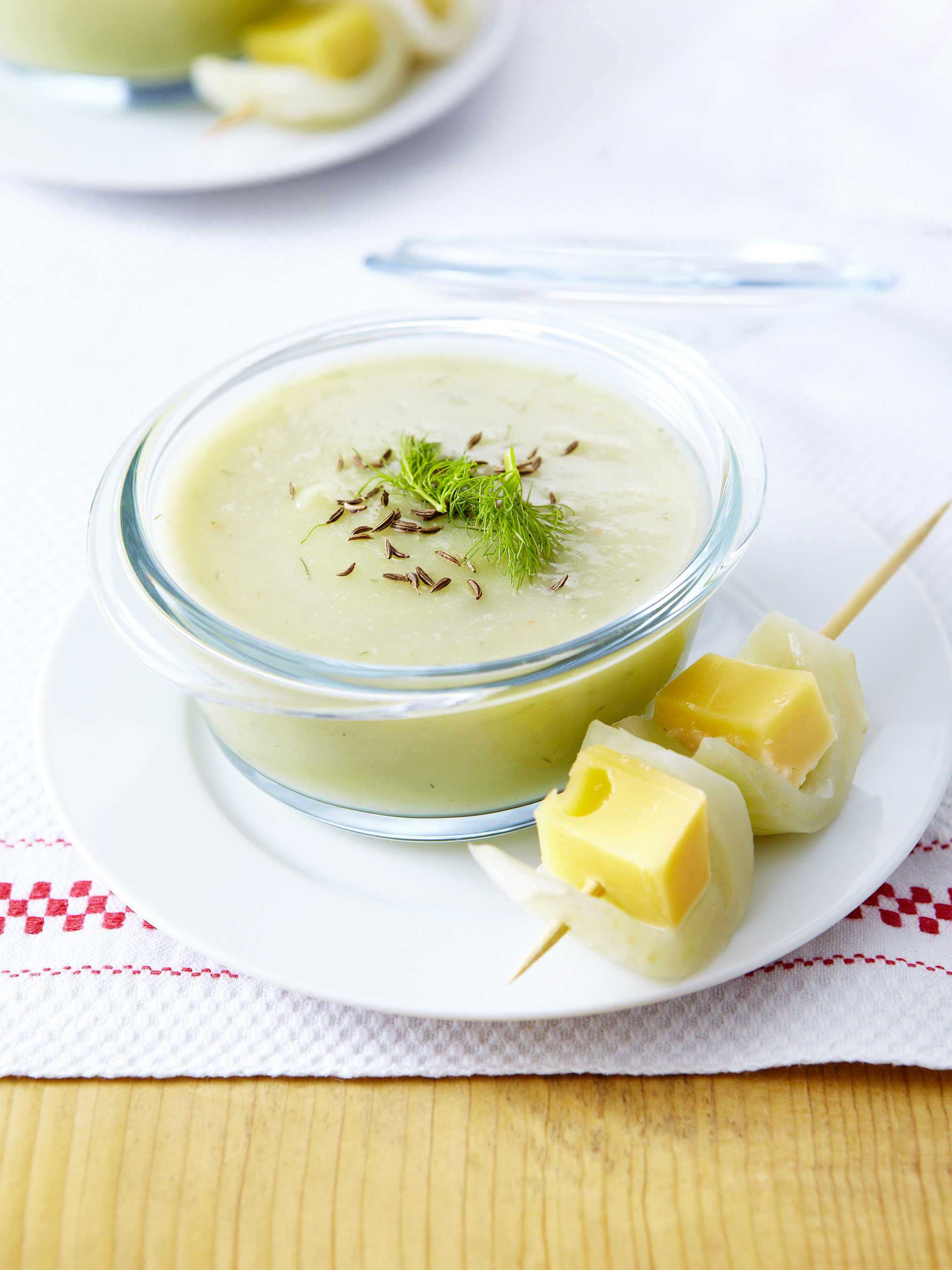 Sopa de hinojo con dados Appenzeller®